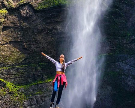 Tourists at the Water Falls in Gocta in Chachapoyas | Ile Tours