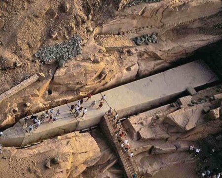 The Unfinished Obelisk | Ile Tours