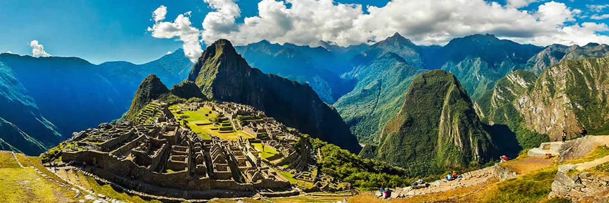 Panoramic view of MachuPicchu | Ile Tours