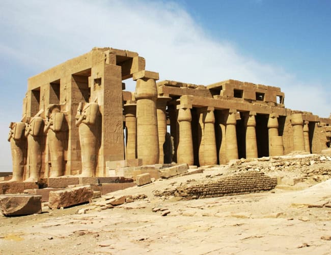 el templo funerario del rey Ramsis III